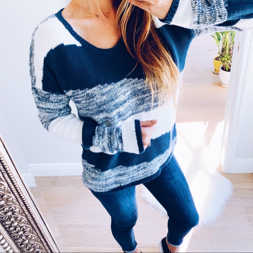 Asymmetrical Striped Marled Knit Sweater - Picture 4 of 6